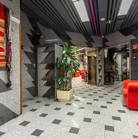 Nacional Hotel 3*