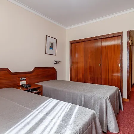 Otel Nacional Lisboa